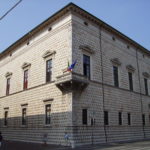 Palazzo dei Diamanti